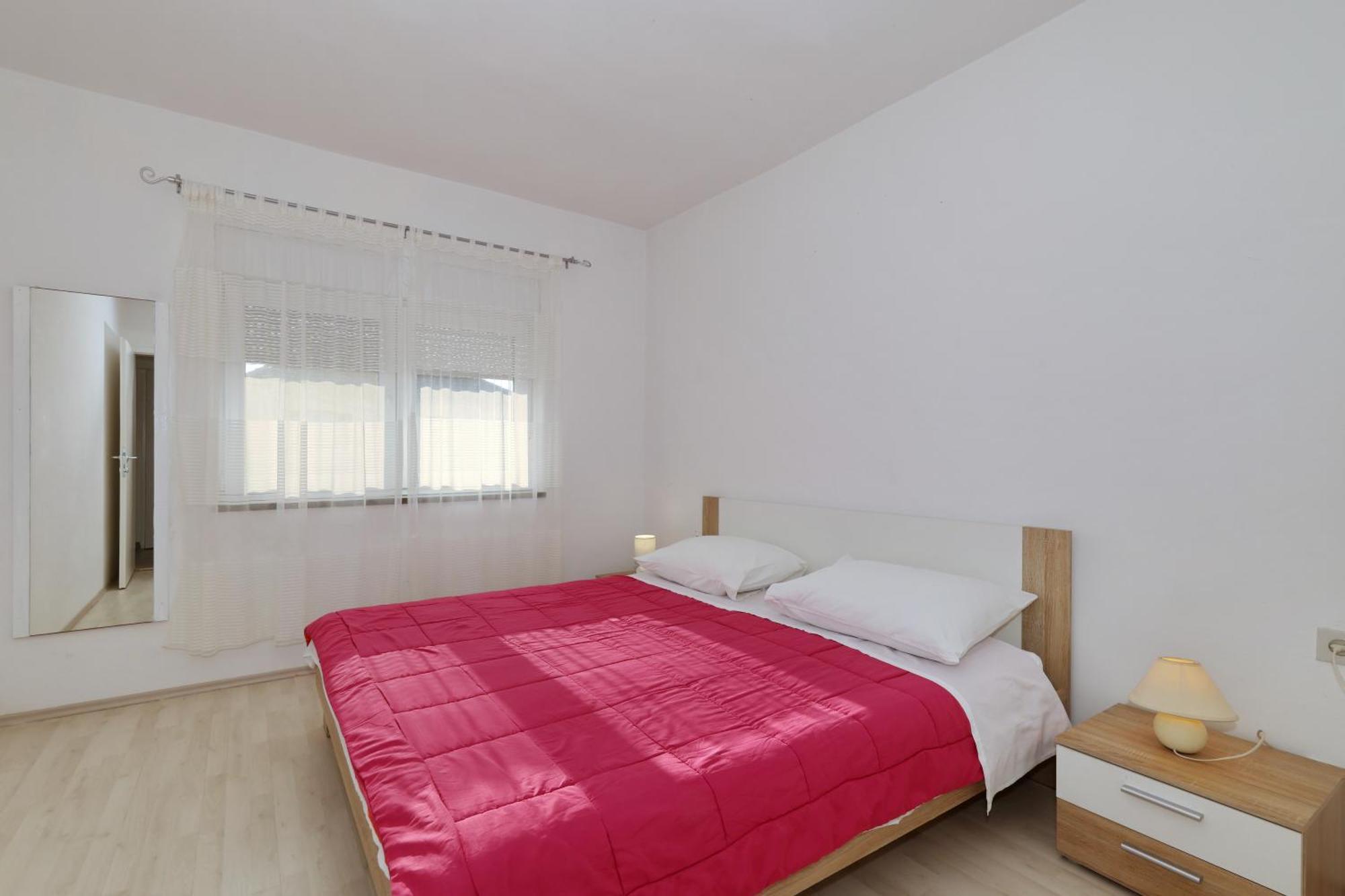 Apartman Mirela Zára
